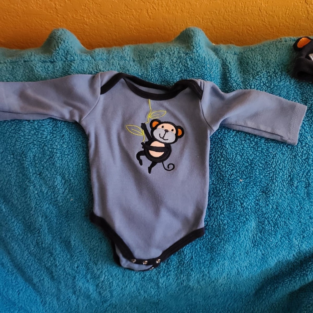 Baby clothes - Picture 3 of 6